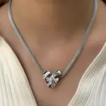 Çelik Modern Dalgalı Kalp Kolye