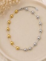 Gold & Gümüş Renk Geçişli Top Detaylı Kadın Kolye - Görsel 3